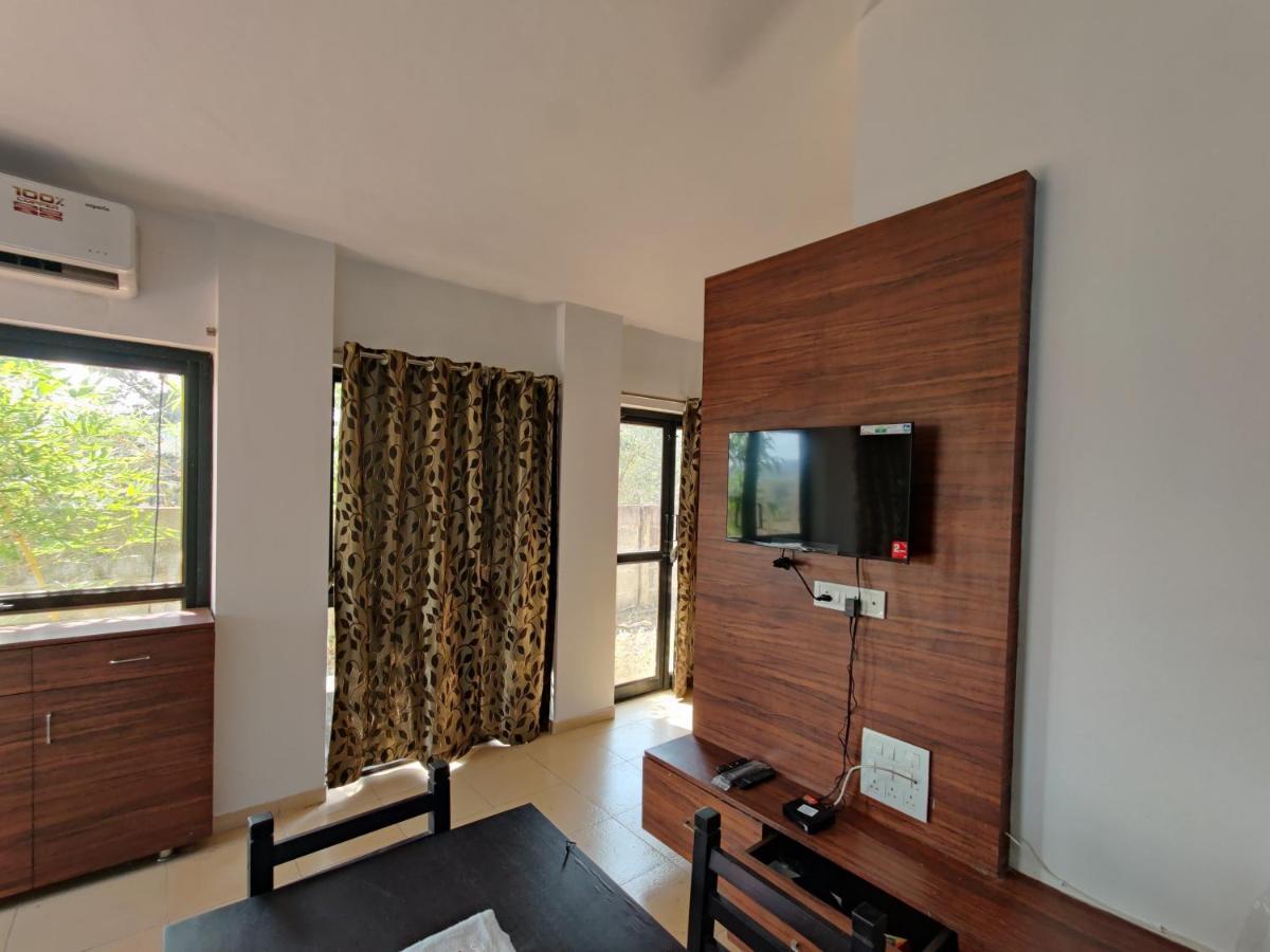Jenjon Karjat Resort - One Bhk Premium Chalet With Optional Swimming Pool 外观 照片